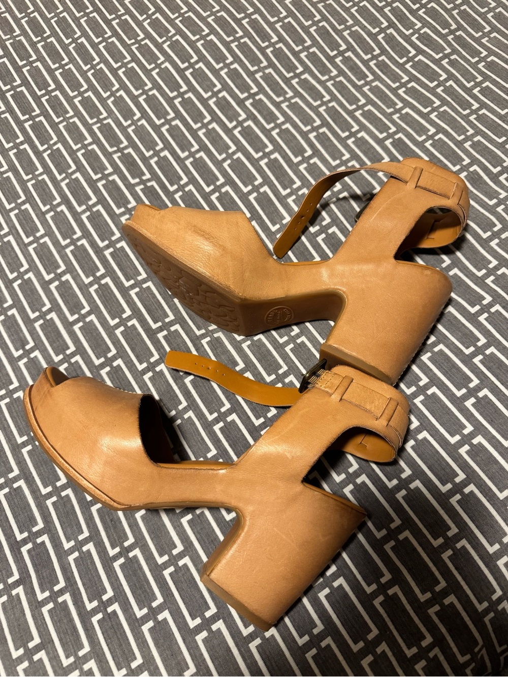 Kork Ease Stasia NWT Natural Platform Block Heel Sandals